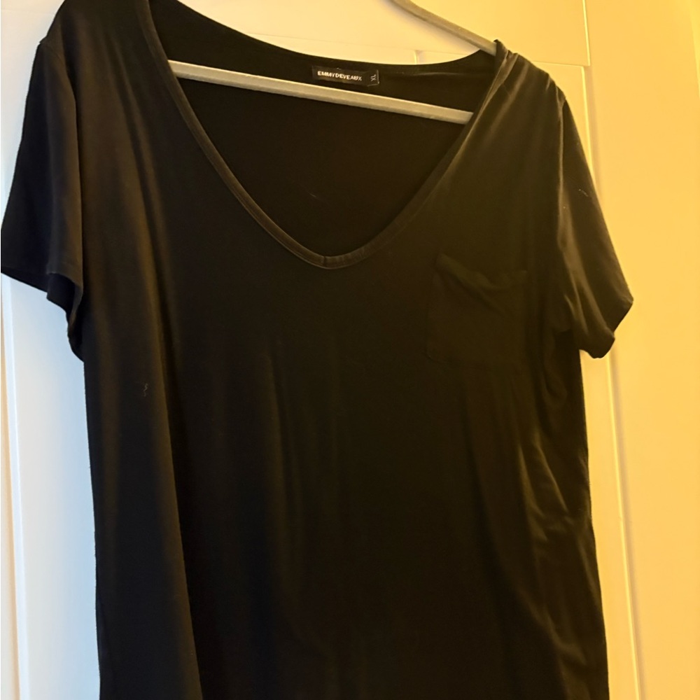 EmmyDeveaux Black Short Sleeve Relaxed T-Shirt